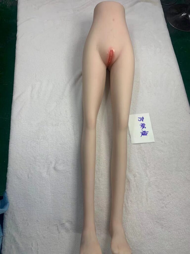 Alternative view of Torso-T32