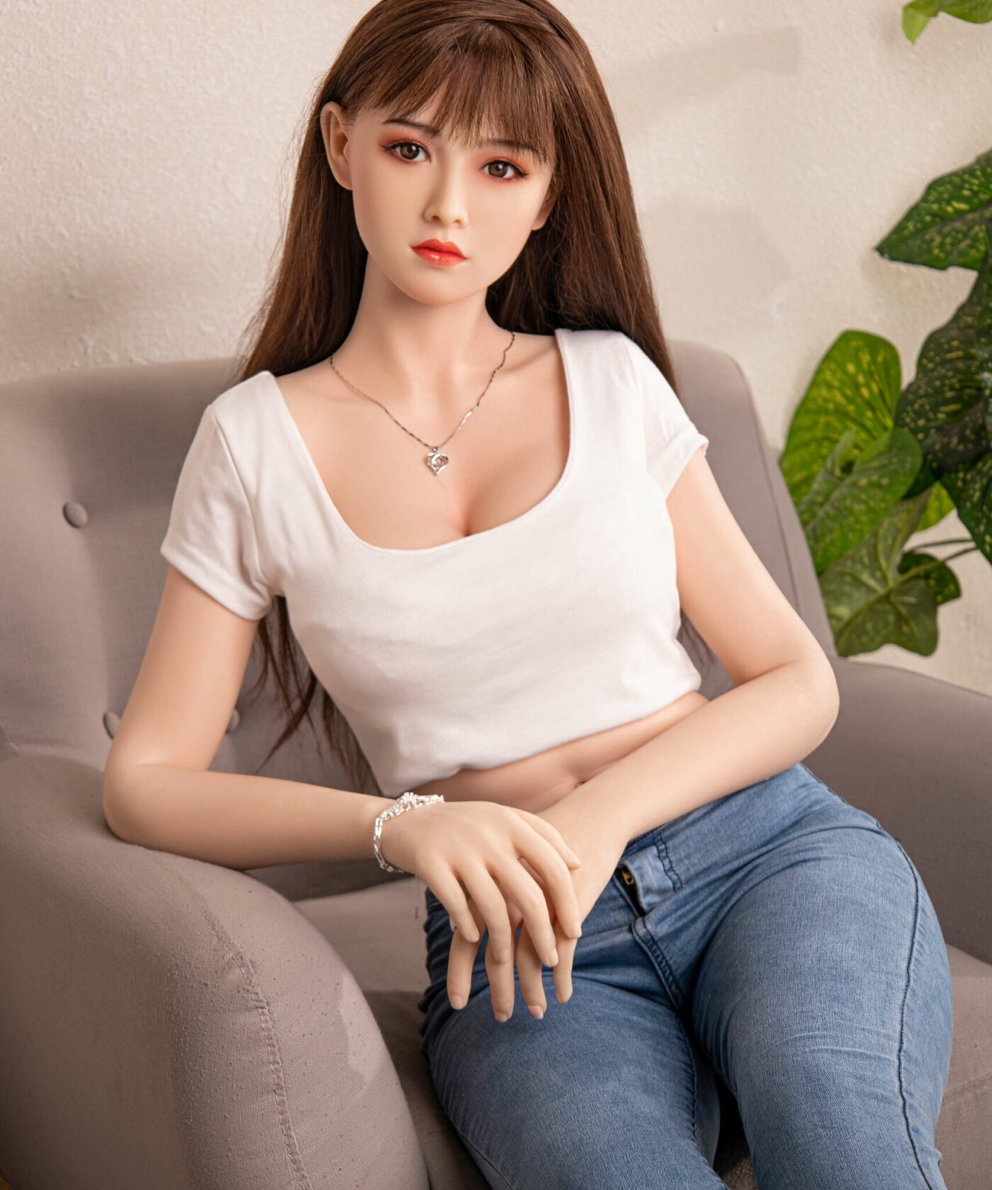 Alternative view of New Asia Face #282