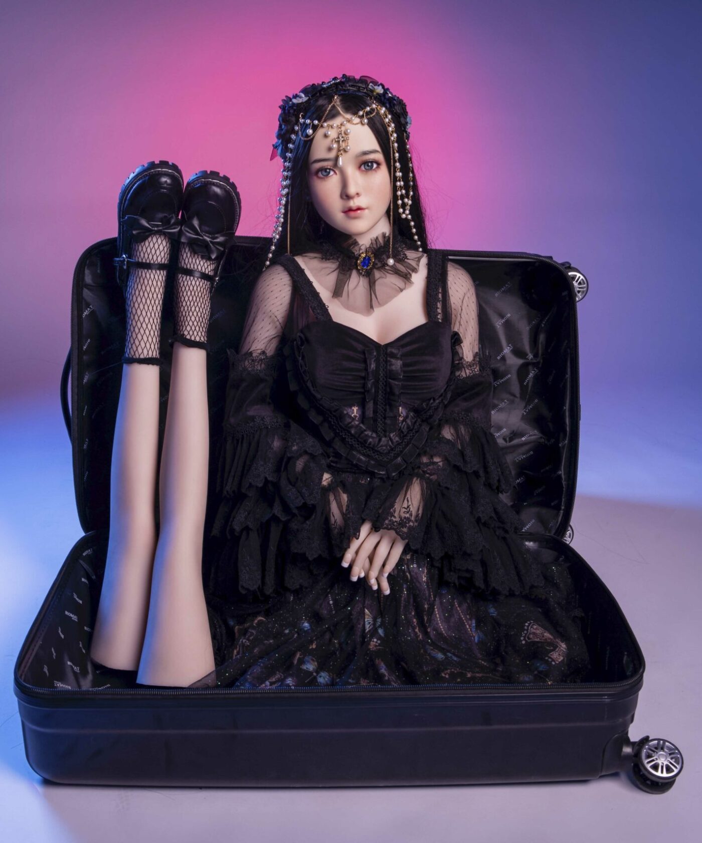 Alternative view of New Asia Face #261