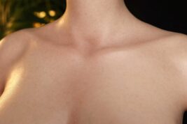 Alternative view of Half Body18(134A)(22.4KG) -White