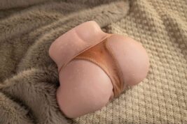 Alternative view of Butt08(2.1KG)-White